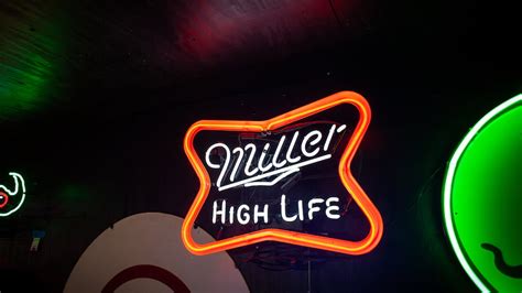 Miller High Life Neon Sign | G363 | The Eddie Vannoy Collection 2020