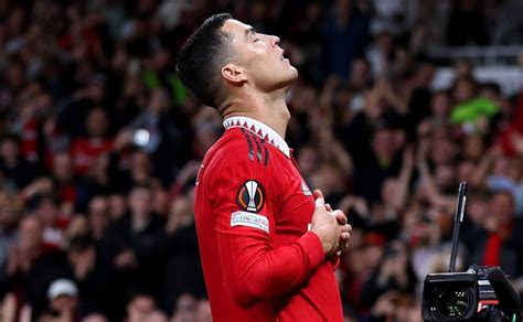 Cristiano Ronaldo's new celebration explained: Why did the Man Utd star ...