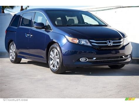 2017 Obsidian Blue Pearl Honda Odyssey Touring Elite #119792630 ...