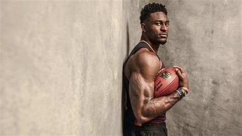 Dk Metcalf / NFL Draft news: D.K. Metcalf claims he has only 1.9 ...