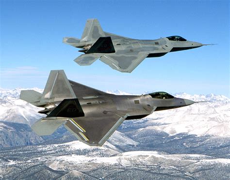 File:Two F-22 Raptor in flying.jpg - Wikimedia Commons