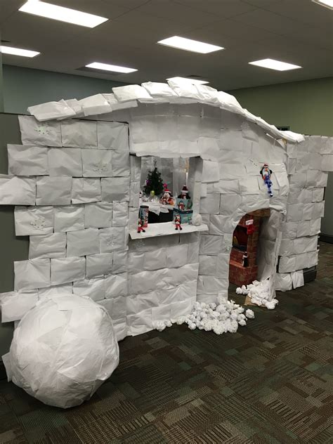 Cubicle Decoration Igloo | Office christmas decorations cubicles ...