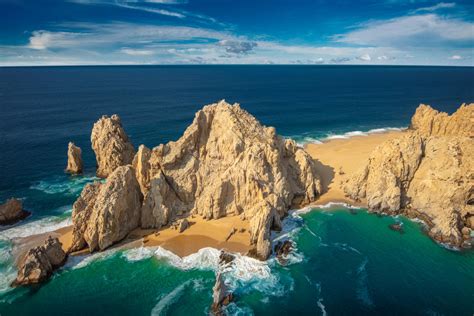 Lovers Beach - Visit Los Cabos - Popular Swimmable Beach in Cabo San Lucas