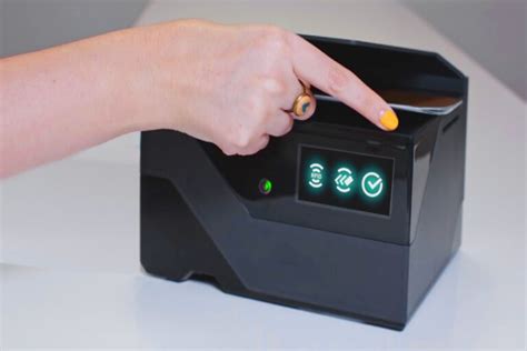 5 Common Uses For An ID Scanner - Information Technology