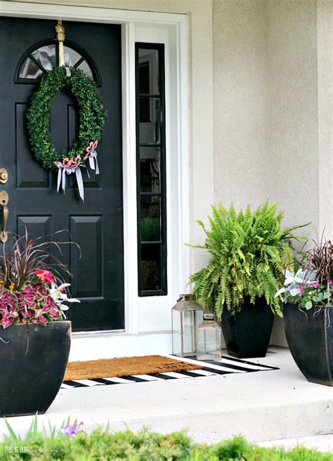 How to Spruce Up Your Front Porch | This is our Bliss