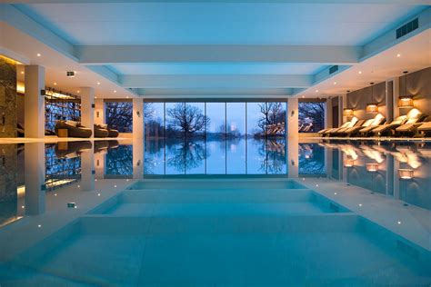 South Lodge Hotel & Spa Horsham: Spa & 5 star hotel review