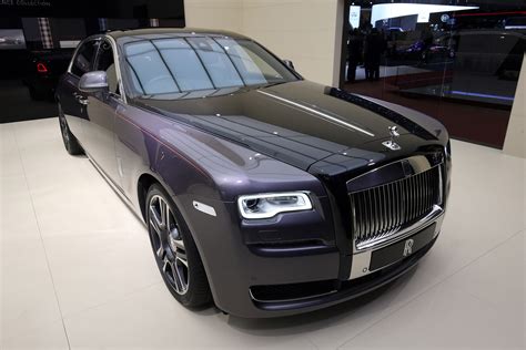 Rolls-Royce Ghost Elegance adds some sparkle to Geneva | Auto Express