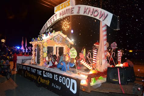 Unique Ideas For Christmas Parade Floats : Christmas Floats | Inside of ...