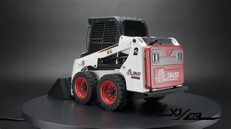 RC Bobcat skid steer | GoldLandRC.com