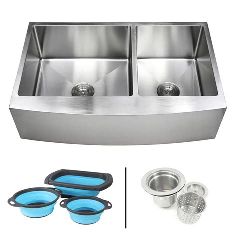 Undermount apron front/Farmhouse Kitchen Sinks at Lowes.com