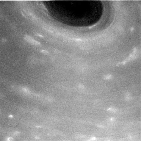 Eerie raw photos from Cassini's 2nd great Saturn dive