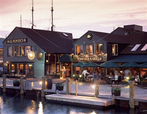 Waterfront fine dining - restaurant | Alexander Nesbitt Photography Archive