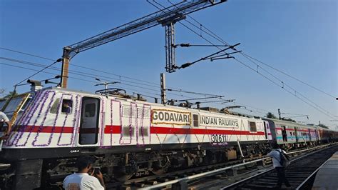 Godavari Express 50 Years: తెలుగు రాష్ట్రాల ప్ర‌యాణికుల ఆత్మీయ నేస్తం ...