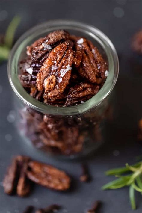 Holiday Spiced Pecans (Easy and No Refined Sugar) - The Real Food ...