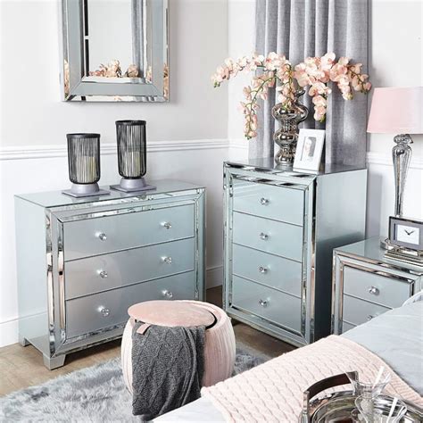 Madison Grey Glass 3 Drawer Mirrored Chest Of Drawers Cabinet | Picture ...