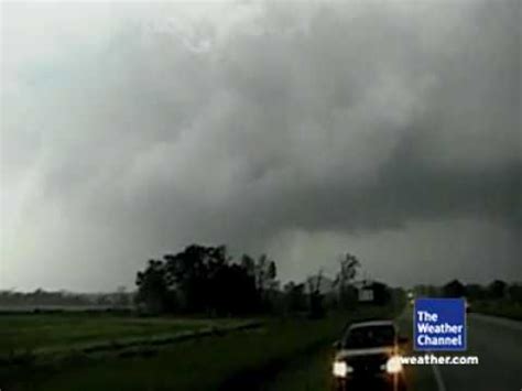 EF 4 Tornado at Picher, OK. May 10th, 2008 - YouTube