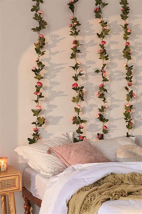 Decorative Pink Rose Vine Garland Zimmer Diy, Uni Room, Cute Dorm Rooms ...