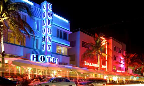 12 Cool Art Deco Hotels in Miami Beach – Wandering Wheatleys