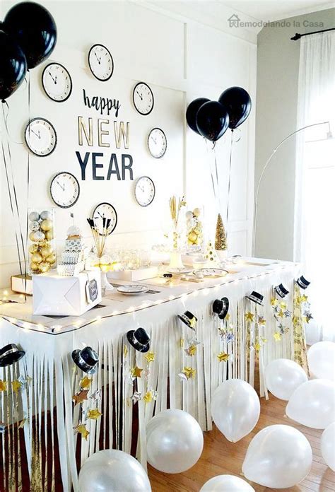 New Year's Eve buffet table - Black, gold and silver #newyearseveev ...