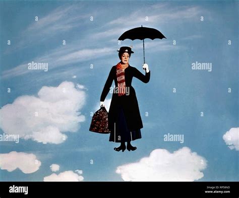 JULIE ANDREWS, MARY POPPINS, 1964 Stock Photo - Alamy