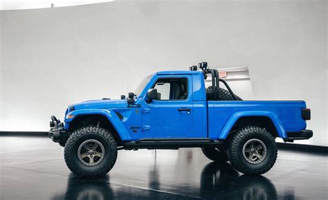 Jeep J6 Concept 2-Door Pickup Revealed | Jeep Gladiator (JT) News ...