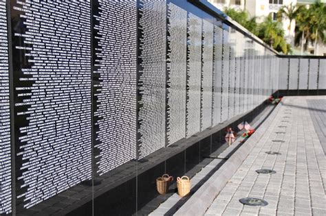 Southwest Daily Images: Vietnam Memorial Wall