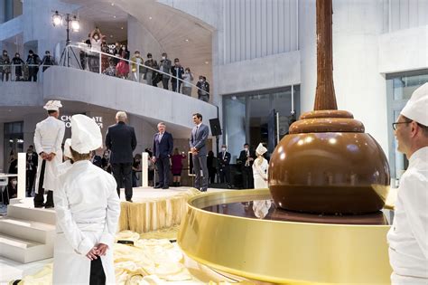 Lindt master chocolatier opens world's largest chocolate museum and ...