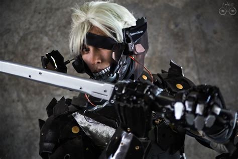 Raiden (Cyborg Ninja) W/ Motorized Face Shield From Metal Gear : 9 ...