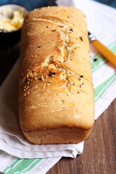 Garlic loaf recipe | Herb and garlic bread recipe