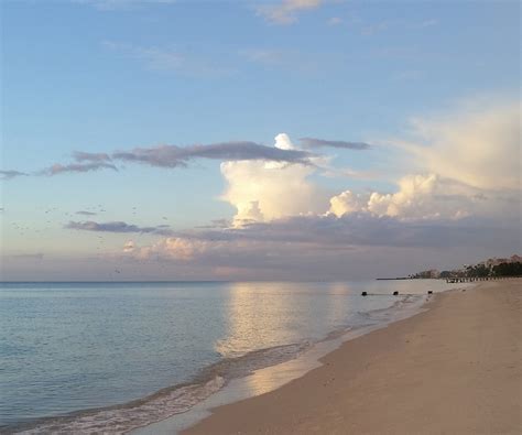 Naples Beach, Florida – Luminosity