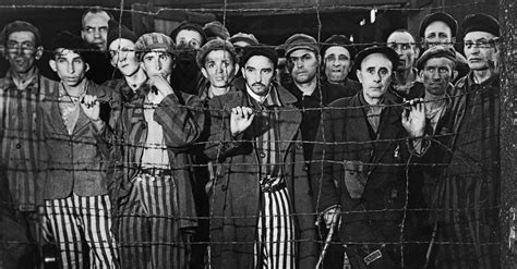 Prisoners at the Buchenwald Concentration Camp, April 1945 : r/Historycord