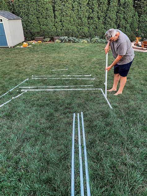 How To Make a DIY PVC Outdoor Movie Screen and Frame | The Rural Legend