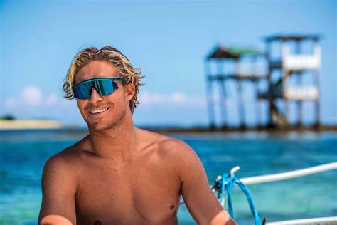 Oakley Are Bringing The Retro Vibes From ‘90s Surf Culture With Their ...