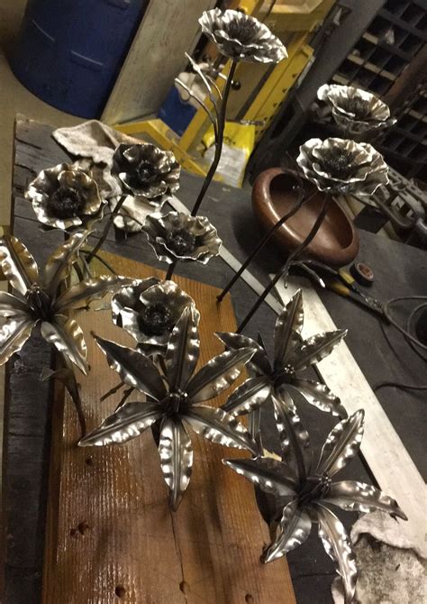 #metalart #steelart #metalsculpture #sheetmetalart #metalartist # ...