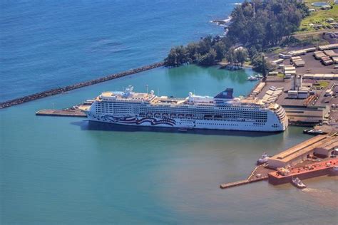 A Pride of America Cruise Will Change Your View of Hawaii