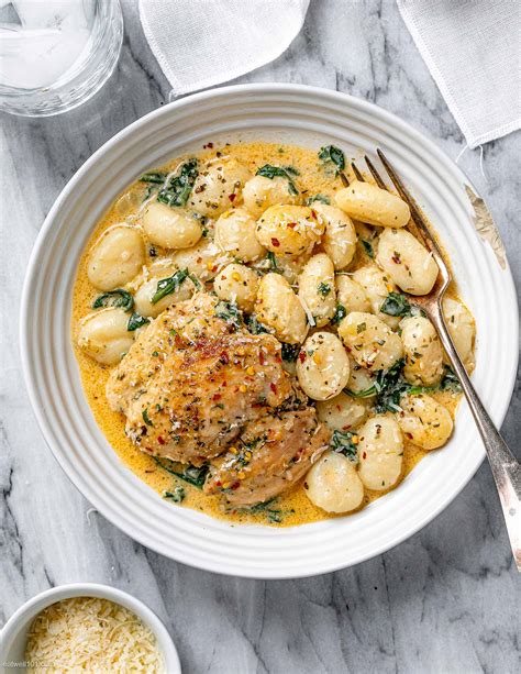 Creamy Garlic Spinach Chicken Thighs Recipe with Gnocchi – Chicken and ...