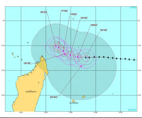 Intense Tropical Cyclone Fantala over Southern Indian Ocean - Ocean ...