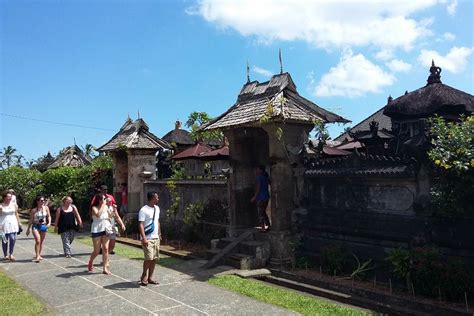 Wisata Desa Penglipuran Bali – 2D 1N Tour & Hot Spring – Angkul Angkul ...