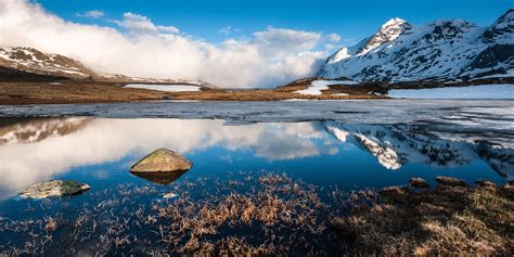 A new lake landscape: Alpine lake reflections at sunset - NiO Photography