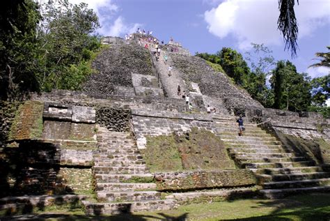 Belize - Lamanai Temples