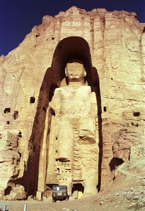 The Buddha of Bamiyan, central Afghanistan. [263 x 382] /u/chaisabz : r ...