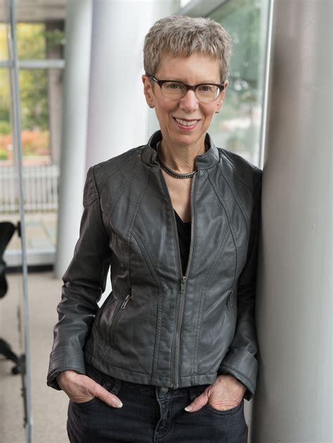 Terry Gross : NPR