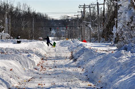 New York Extreme Snow Storm Pictures Reveal Aftermath, As Residents ...