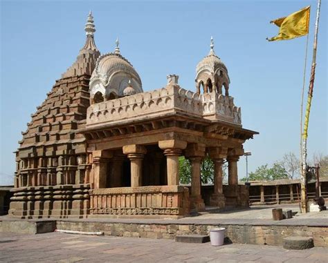 Chausath Yogini Temple Bhedaghat, Timings, History, Entry Fee