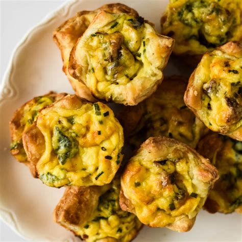 Mini Puff Pastry Quiche with Bacon and Spinach - The Gingered Whisk