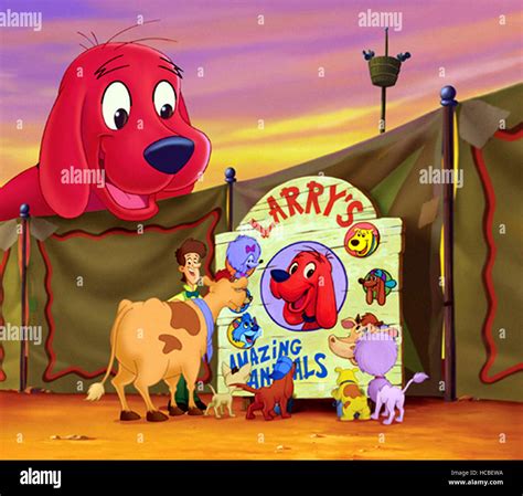 CLIFFORD'S REALLY BIG MOVIE, Clifford the Big Red Dog, Dorothy, Rodrigo ...