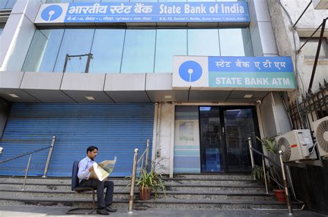 India's largest bank SBI leaked account data on millions of customers ...