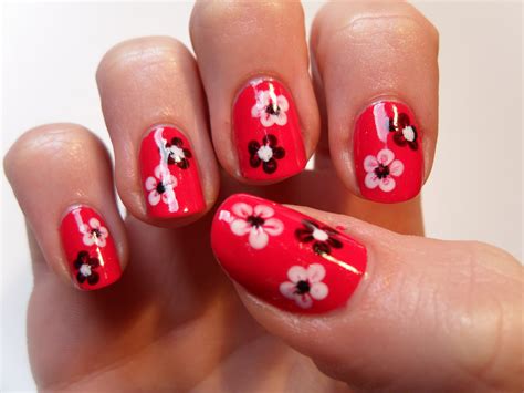 29+ Red and Black Nail Art Designs, Ideas | Design Trends - Premium PSD ...