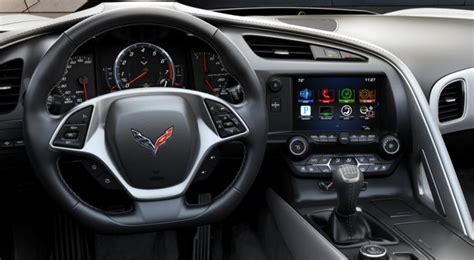 5 Reasons To Buy The Corvette C7 Now, And 5 Reasons Not To | GM Authority