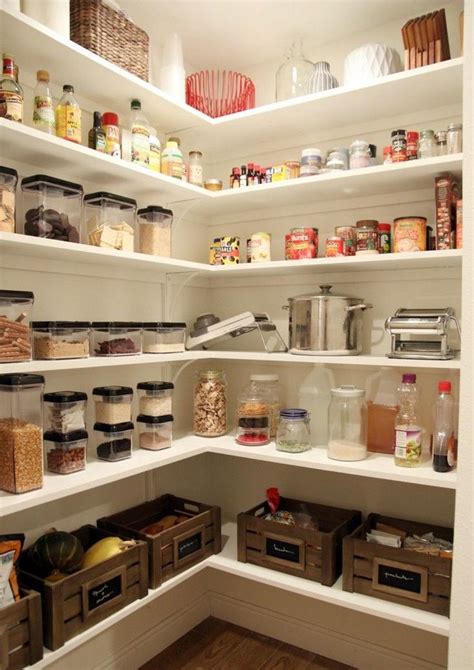 38 DIY Farmhouse Pantry Shelves – Farmhouse Room | Pantry design ...